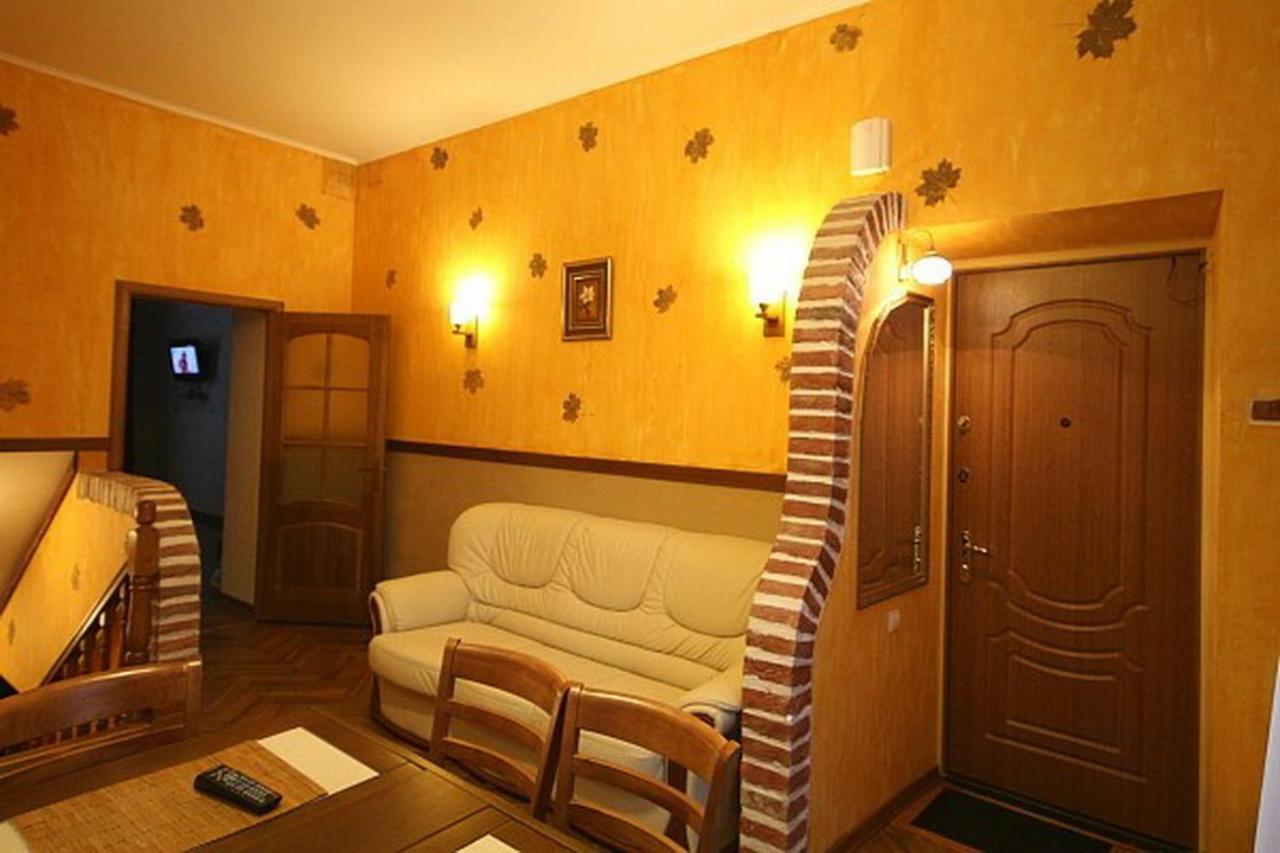 Park And Opera Apartments Lviv Exterior photo