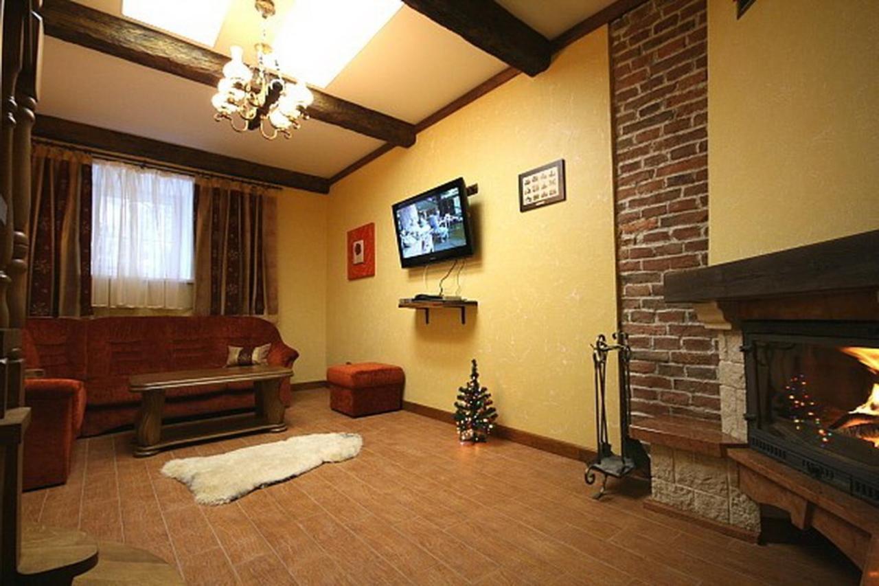 Park And Opera Apartments Lviv Exterior photo